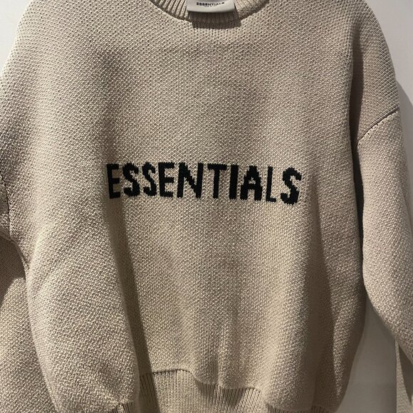 Essentials Sweater - Picture 3 of 5